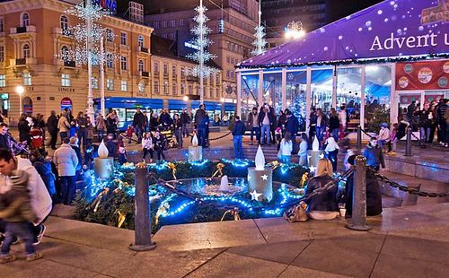 Adventu in Zagreb - Adventures Croatia - Winter Nights and Sparkly Lights