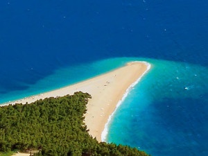 Zlatni Rat, Bol
